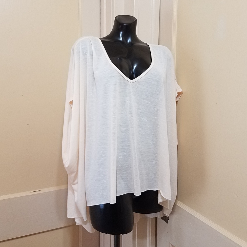Wild Pearl Hi-Low Oversized Top NWOT